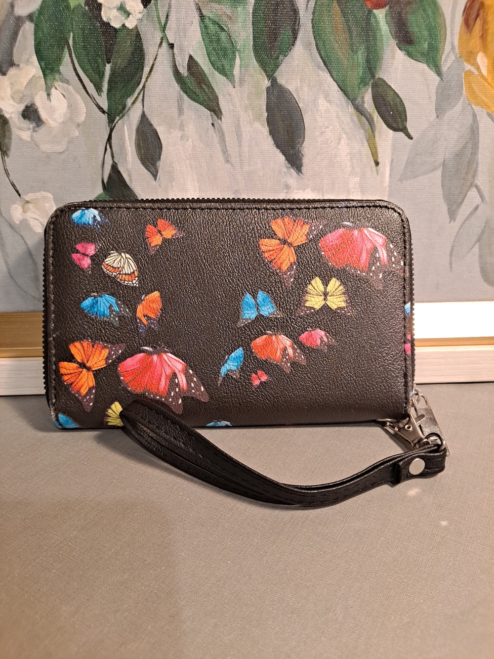 Butterfly-Print On Black Faux Pebbled PVC Wristlet Long Wallet Clutch W/Strap